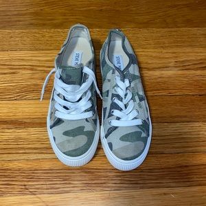 Steve Madden platform sneakers, camo